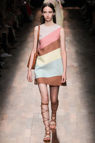 Look 35